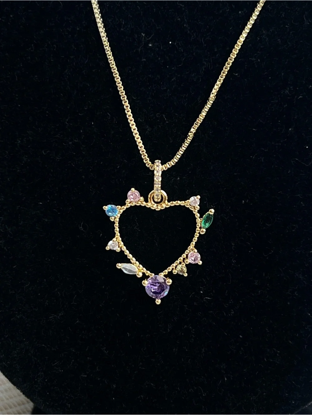 🩷-Gold Heart Pendant Necklace with Multicolor Gem Accents
